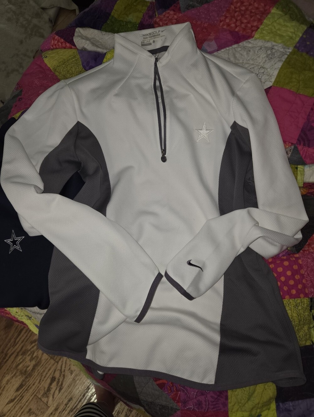 Pair Of Dallas Cowboys NIKE quarterzips NWOT - Picture 2 of 6